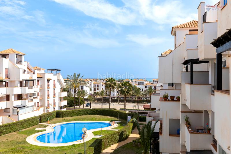 Foto b1f5d7b3-e003-4d4a-92c8-244fcc000ece. Ground floor with parking pool in El Playazo Vera