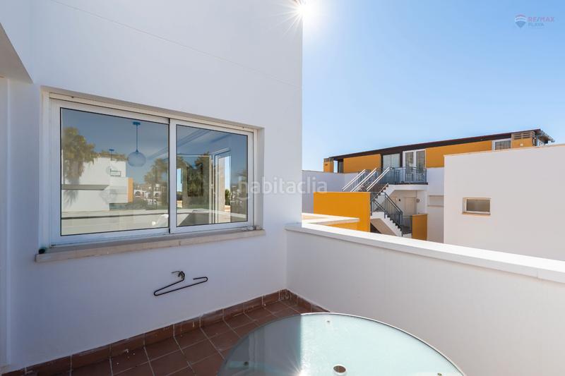 Foto 480ebf49-3460-4bc5-8446-80bca7cfe50e. Àtic amb aparcament piscina a Las Salinas Vera