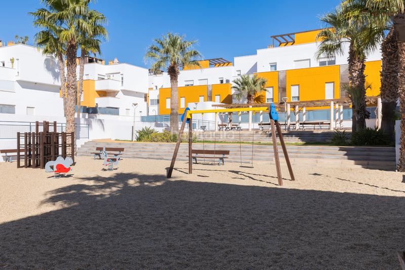 Foto 63460ed5-6d71-4247-8ceb-177ab532bb43. Àtic amb aparcament piscina a Las Salinas Vera