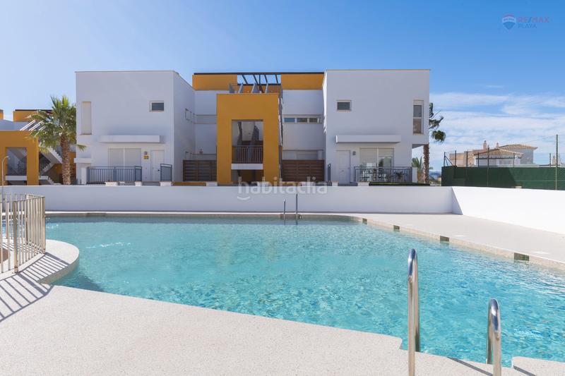 Foto 772e9290-2dec-475e-9a8e-88e296559ca2. Àtic amb aparcament piscina a Las Salinas Vera