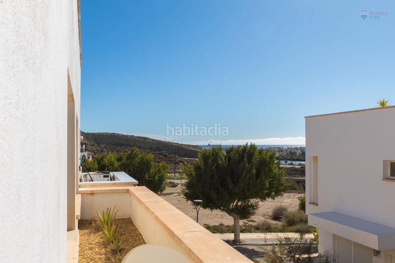 Foto b569d27a-9cf5-471a-8a4c-2afbd2d8d9ef. Àtic amb aparcament piscina a Las Salinas Vera