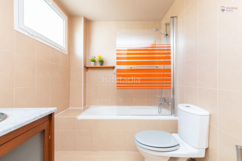 Foto fb308f18-1504-476d-aa6e-6b85ad1fd88d. Àtic amb aparcament piscina a Las Salinas Vera