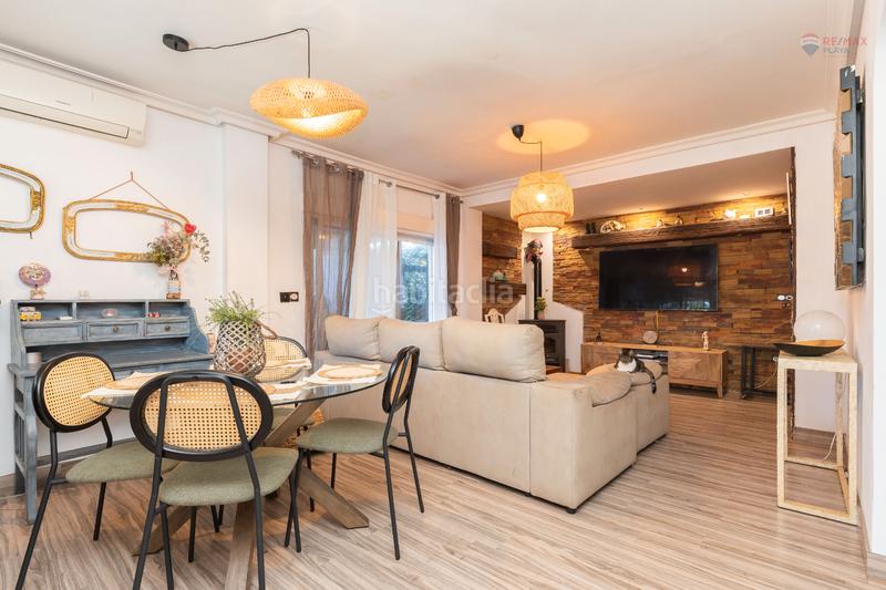 Foto 18276d03-56a3-48ff-b239-feecf8049d9b. Casa aparellada amb aparcament piscina a El Playazo Vera