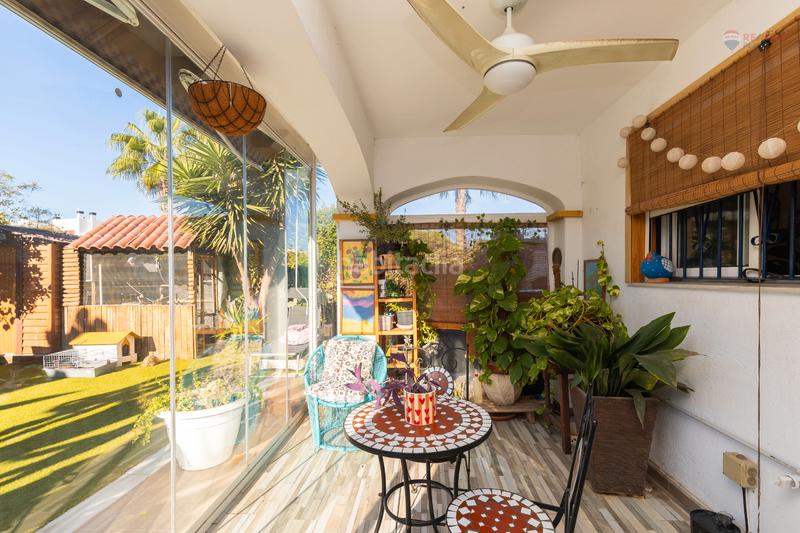 Foto 38d65abc-7d7d-43f2-b738-946f93024df9. Casa aparellada amb aparcament piscina a El Playazo Vera