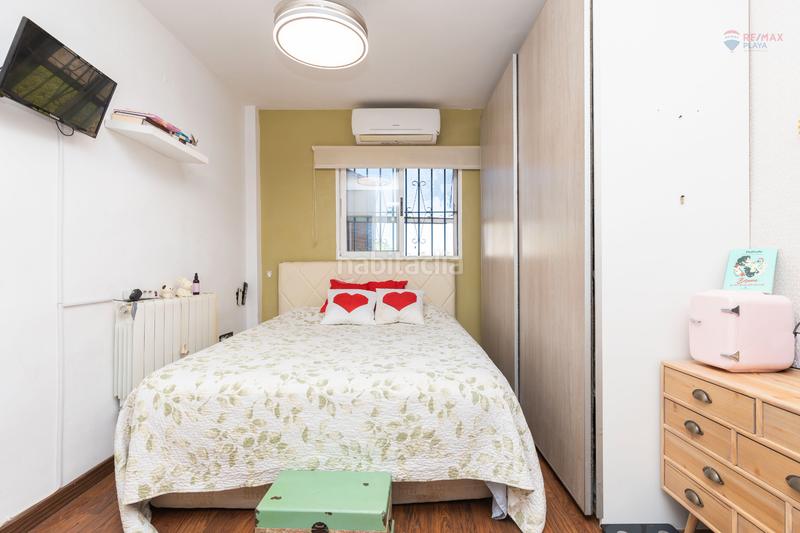 Foto 5b98adfb-06b6-4877-825b-453336dd7168. Casa aparellada amb aparcament piscina a El Playazo Vera