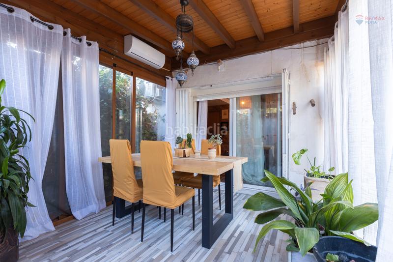 Foto b2ad12c3-9d74-4911-b5f1-b2f344a54cff. Casa aparellada amb aparcament piscina a El Playazo Vera