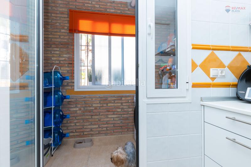 Foto 4b754036-4b5b-4032-a343-8136d27aac91. Casa adossada amb aparcament piscina a Las Salinas Vera