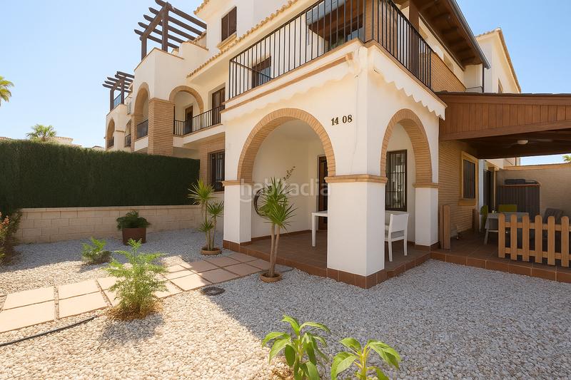 Foto 5dc99aa8-8dbb-48f2-8d90-d795ede222f5. Casa adossada amb aparcament piscina a Las Salinas Vera