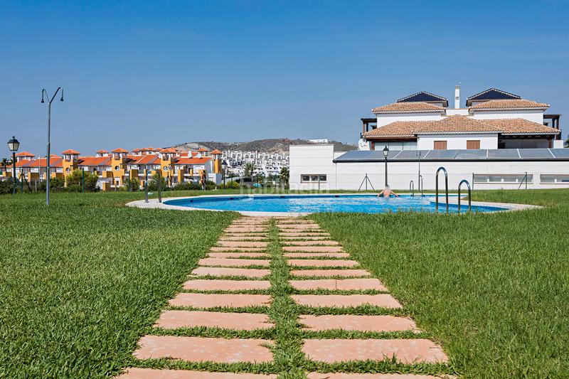 Foto 5e8332fa-1f83-42ae-bc12-25afb3ca7cdf. Casa adossada amb aparcament piscina a Las Salinas Vera