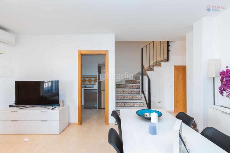 Foto c8897a9e-051e-4f31-885b-a6a040ee973c. Casa adossada amb aparcament piscina a Las Salinas Vera