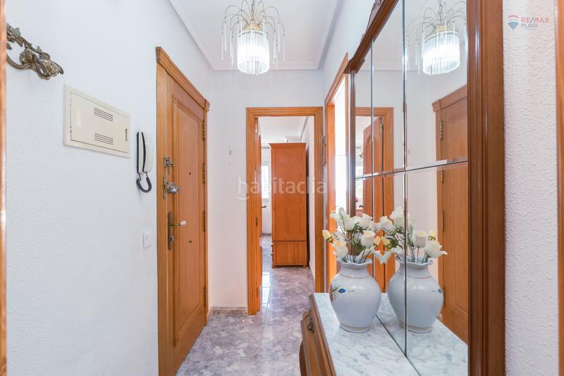 Foto 1d49c97d-38fb-4df5-ad1a-abe64eaa6211. Pis a puerto de Garrucha Garrucha