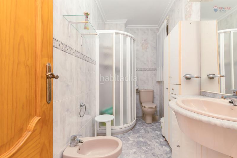 Foto c9f5fa40-74a3-4786-9b48-8e447c21cabd. Pis a puerto de Garrucha Garrucha