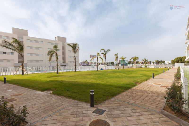 Foto b4dbeda5-a021-4574-9d2e-bad141b2bdaa. Erdgeschoss mit parking pool in El Playazo Vera