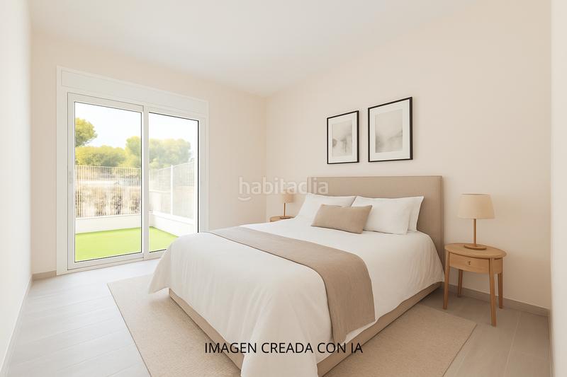 Foto cfbffef6-c534-4e89-9dc9-f1feca937809. Erdgeschoss mit parking pool in El Playazo Vera