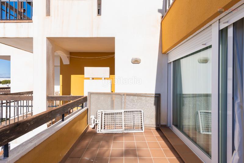 Foto 2dfa06a5-5597-41e0-85d9-cda5b48f1399. Piso apartamento ideal para disfrutar de la costa en Vera