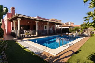 Xalet  Urbanizacion the powderhorn. **chalet de lujo en venta en el exclusivo campo de golf des�rtic
