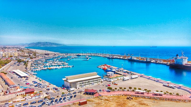 Foto ddd4c4fe-7d9c-405c-bbb9-607a3575e10a. Duplex avec parking piscine dans puerto de Garrucha Garrucha