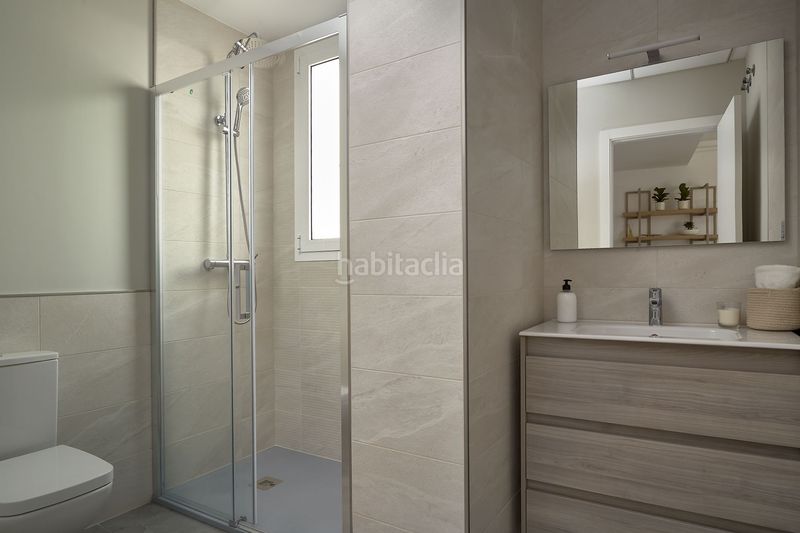 Foto c82eb76d-d28e-42be-87cd-092fd9f1553f. Pis 117m<sup>2</sup> a calle jacaranda 2 a puerto Vera Vera