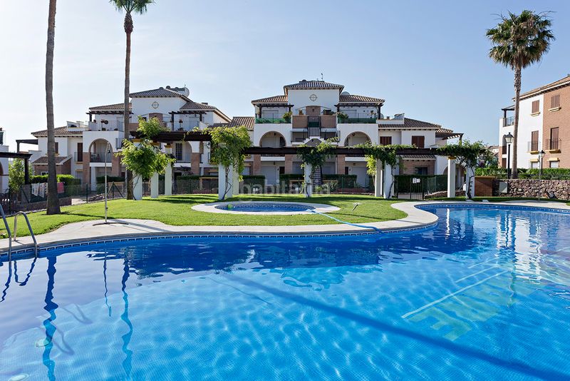 Foto 5a26b84a-5a7f-40ae-b389-f44588343c7d. Planta baixa amb aparcament piscina a Lomas del Mar Vera