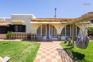 Chalet  Calle europa 28. **chalet independiente en puerto rey - ideal para disfrutar de l