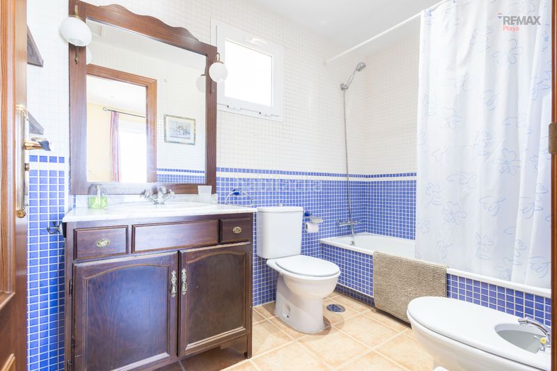 Foto e9d65447-6818-46e1-81fb-136470f16aee. Apartament amb aparcament piscina a Las Salinas Vera