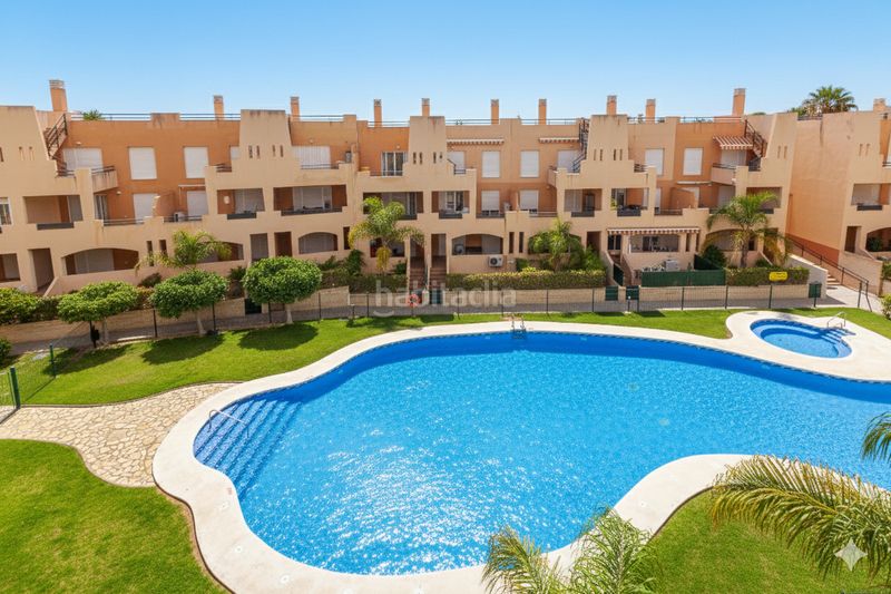 Foto 4a00b728-c85f-4cbb-a58a-37b6ed4cf64e. Planta baixa amb aparcament piscina a Cala Marqués Vera