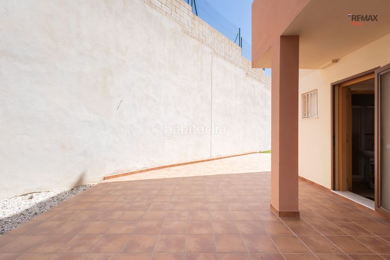 Foto dbcd5499-3694-4b1a-b2fa-24f2bdb394fc. Planta baixa amb aparcament piscina a Cala Marqués Vera