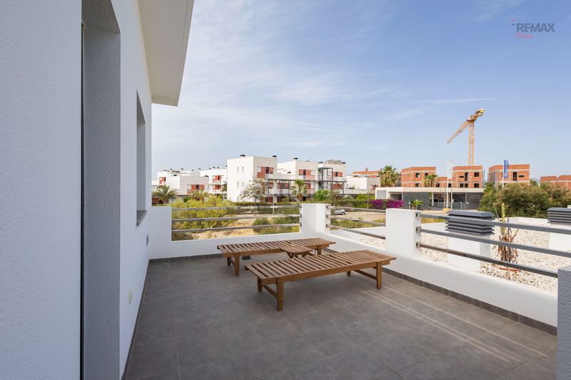 Foto b8a40a72-da4b-47a7-8ccf-647e86f16084. Xalet amb aparcament piscina a puerto Vera Vera