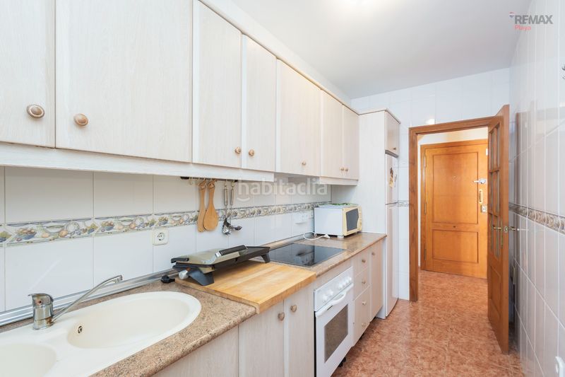 Foto 102d1dde-b0a1-40ed-a1f5-708a1d99ebaf. Apartament amb piscina a Puerto Rey Vera