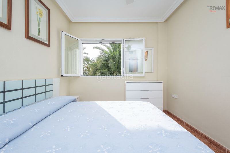 Foto 5bd7bc91-4016-4d30-8957-7b1add1a41ee. Apartament amb piscina a Puerto Rey Vera