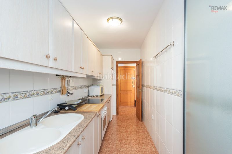 Foto 7e205c9d-3cb4-4be7-bcb5-ff41bca50484. Apartament amb piscina a Puerto Rey Vera