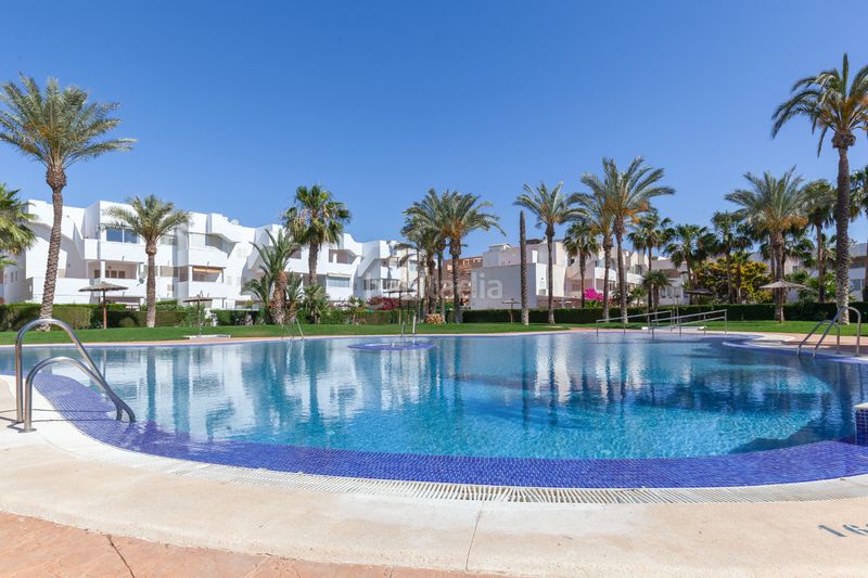 Foto bee928c1-a8ca-442b-aa5f-3c963bce52cf. Apartament amb piscina a Puerto Rey Vera
