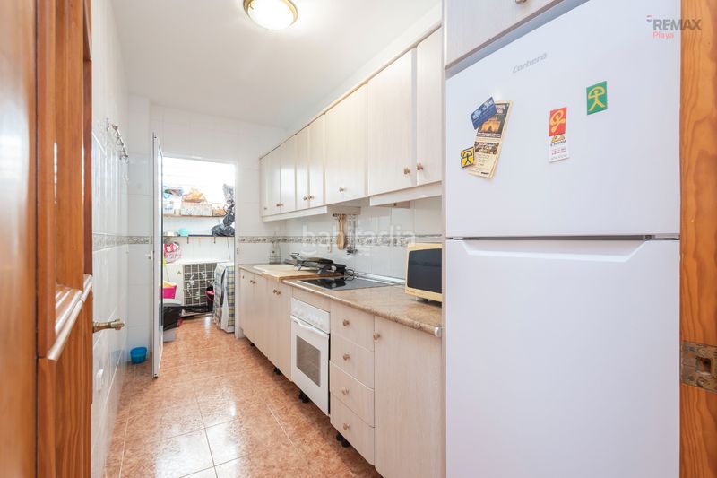 Foto dd0aff71-0b69-488f-bb9f-9dc23b15bfe4. Apartament amb piscina a Puerto Rey Vera