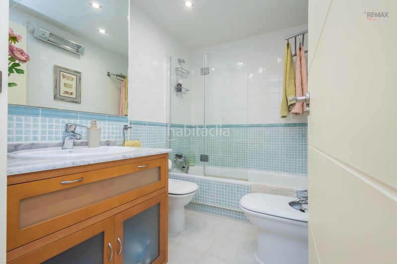 Foto 9da68377-458e-43f4-9710-df305cdeb36e. Apartament amb aparcament piscina a El Playazo Vera