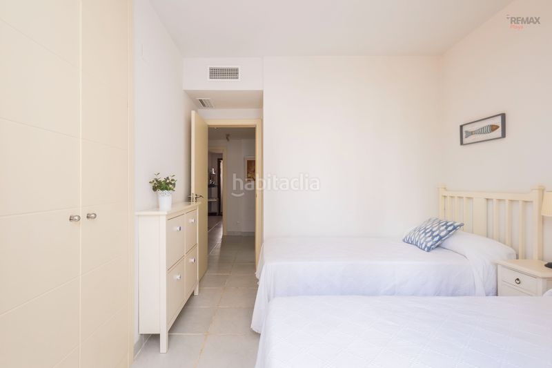 Foto a26ed4c4-cc87-41f3-9e41-58f5aa0dd6f0. Apartament amb aparcament piscina a El Playazo Vera