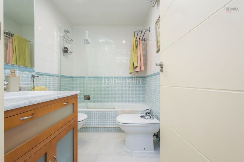 Foto a86cbfa6-f9b5-42c7-a819-4fa36ddde29b. Apartament amb aparcament piscina a El Playazo Vera