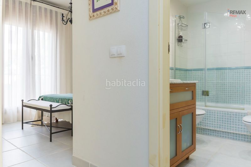 Foto a88f3bd2-27e9-441c-9c99-9a86b7721bc8. Apartament amb aparcament piscina a El Playazo Vera