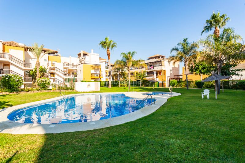 Foto d8784712-1fd8-43b2-89eb-a37efa610780. Àtic amb aparcament piscina a Lomas del Mar Vera