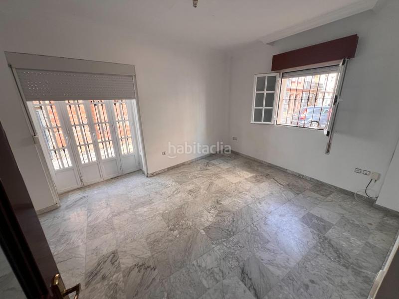 Foto a0551635-fdc5-4691-a37b-711a53133587. Casa vivienda 2 plantas en pleno centro . en El Cristo - Cayetano Roldán San Fernando
