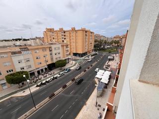 Pis en Avenida almirante leon herrero 0. Exclusivo piso en hornos pnicos