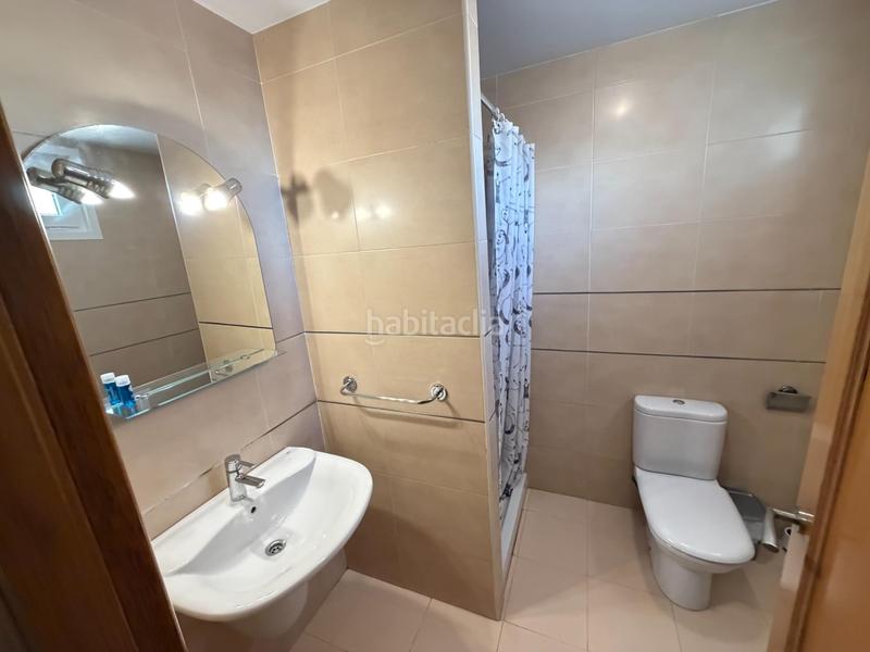 Foto 433a6e2d-8bd9-4c0e-93e5-23a4ad66f52e. Casa a schiera in calle emilia pardo bazán 21 in Conil Conil de la Frontera