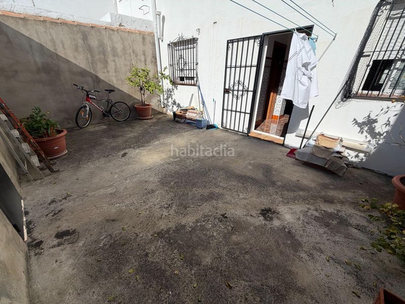 Foto 25fb34f8-c8a9-41d6-92aa-494d4cb07e6b. Casa adossada a Ronda del Estero San Fernando