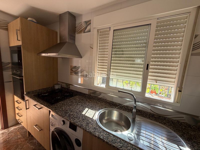 Foto d6121ad6-4b65-4e1e-a085-8f84100ce225. Casa adossada a Ronda del Estero San Fernando
