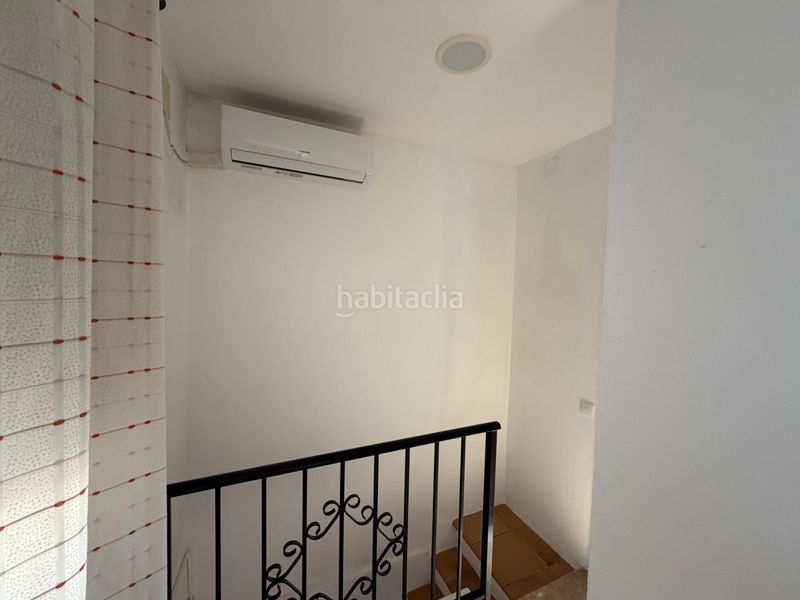 Foto df08ceff-9aa6-4429-96d6-3ab55c02fde0. Casa adossada a Ronda del Estero San Fernando
