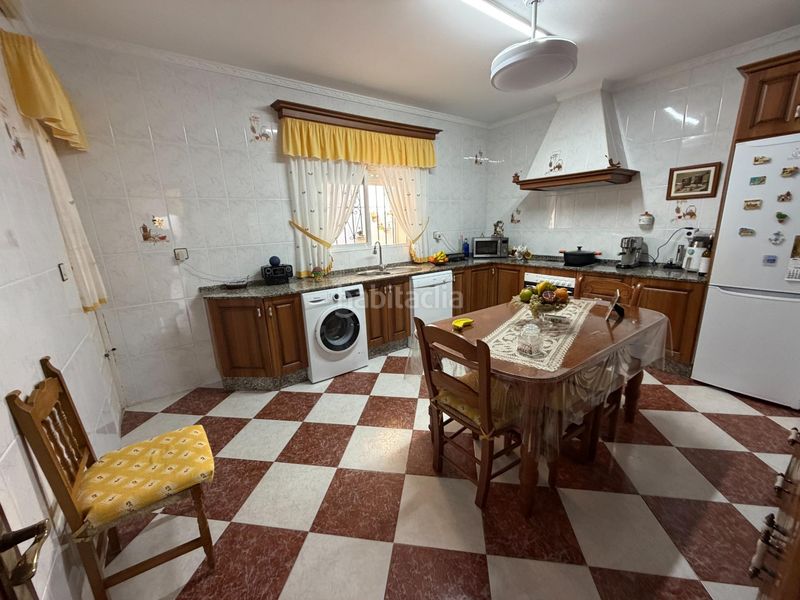 Foto 055f84c7-2a9a-49d3-8120-420b59ef10ec. Casa amb aparcament a Camposoto - Gallineras San Fernando
