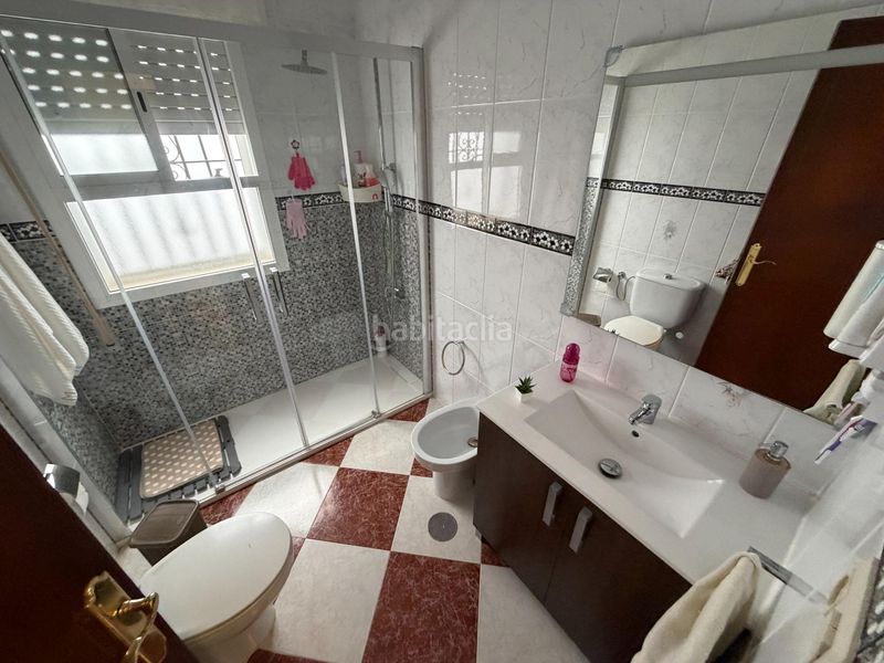 Foto afdfbc0e-913e-4ffe-8324-6d19ed67ef86. Casa amb aparcament a Camposoto - Gallineras San Fernando