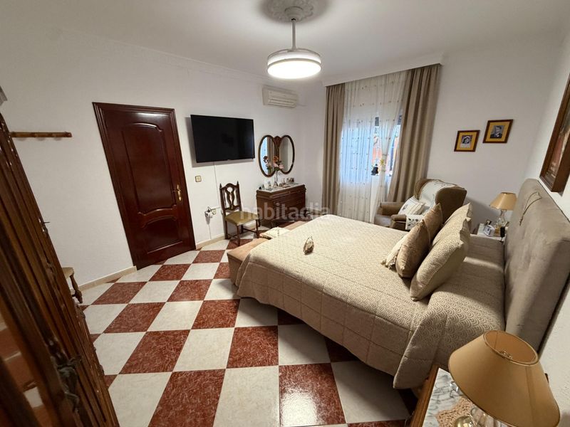 Foto ddcf49c0-a601-4f79-b978-18e68392f8f3. Casa amb aparcament a Camposoto - Gallineras San Fernando