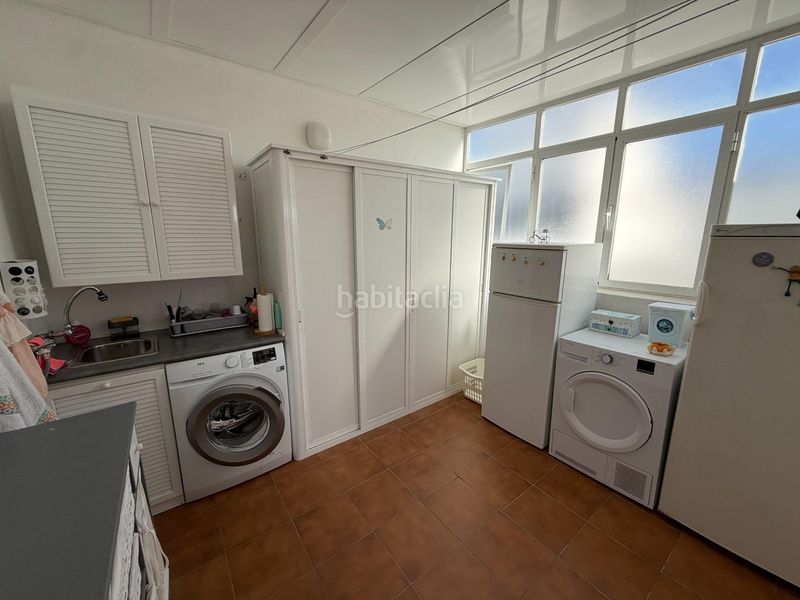 Foto 61729480-4800-4ed4-a2f7-7f769f5ea4c2. Casa amb aparcament a Plaza de toros - Venta Vargas - Capitania San Fernando