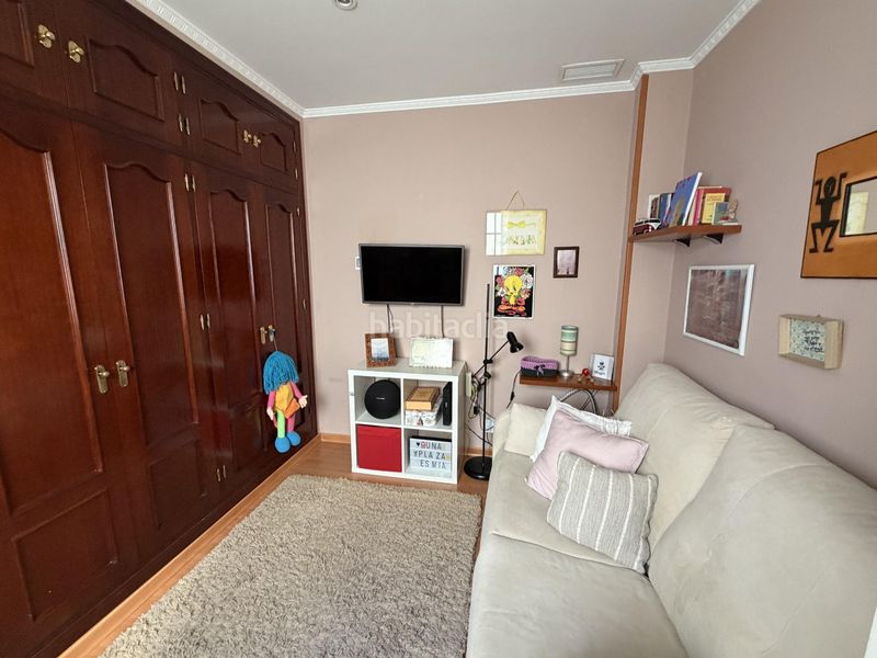 Foto f7b8b800-2ac9-44a0-bb0c-35b4b5ee0341. Casa amb aparcament a Plaza de toros - Venta Vargas - Capitania San Fernando