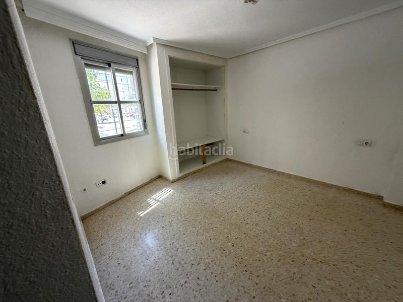 Foto edd831f0-9fdf-4d9b-83f3-117629563148. Pis amb aparcament a Camposoto - Gallineras San Fernando